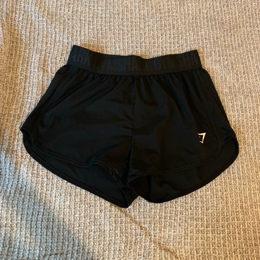 Black gymshark shorts NWOT
